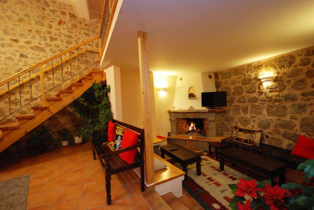 Hotel Parnassos Arachova Eksteriør billede